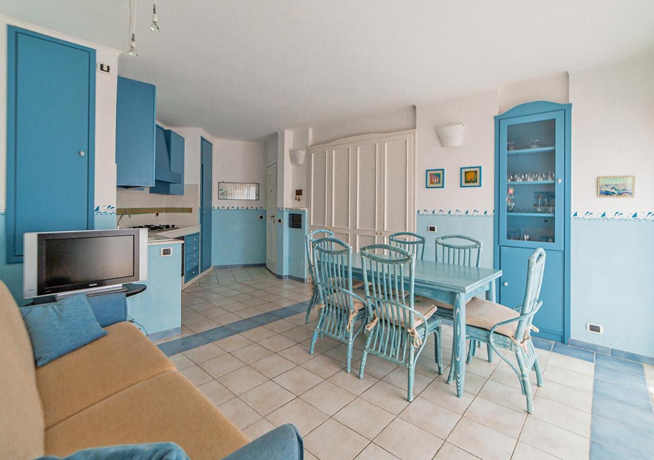 Murphy Holiday Home - Flat House 302 Ла-Маддалена Екстер'єр фото